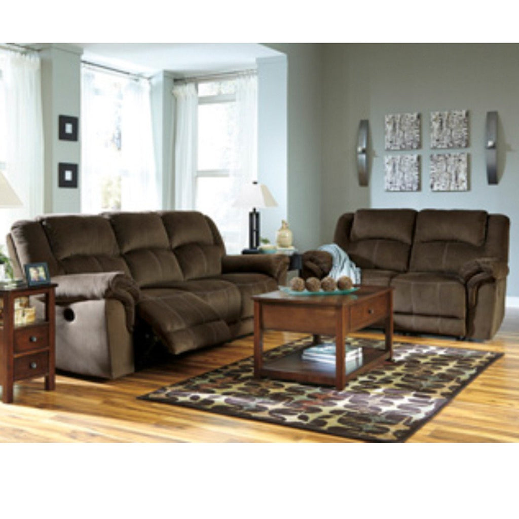 Quinnlyn 3 & 2 Lounge Suite : Coffee