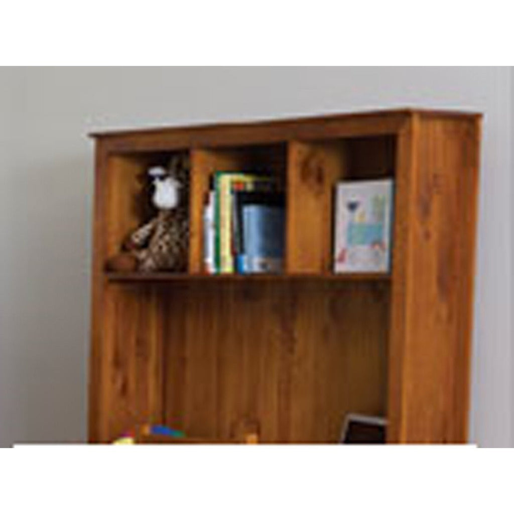 Newcastle Hutch: Oak